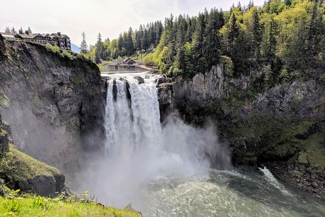 Seattle Wine and Waterfall Luxury Small-Group Day Tour with Lunch - At a glance