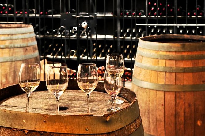 Seattle Wine & Snoqualmie Falls Highlights Tour - Snoqualmie Falls is the visual payoff