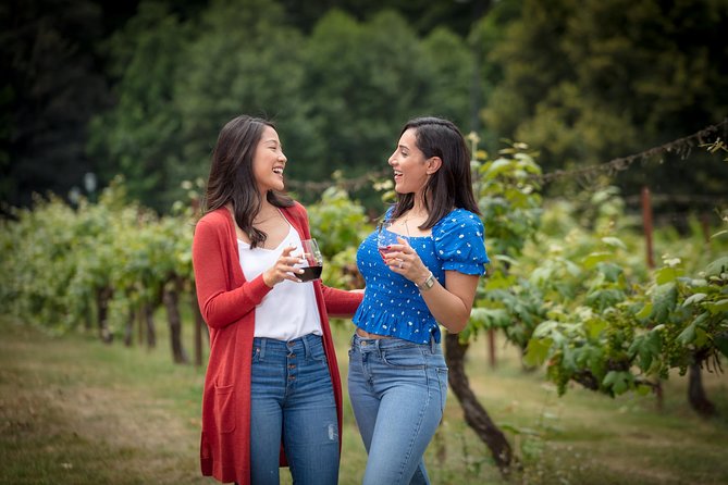 Seattle Wine & Snoqualmie Falls Highlights Tour - Lunch is practical, but budget for it