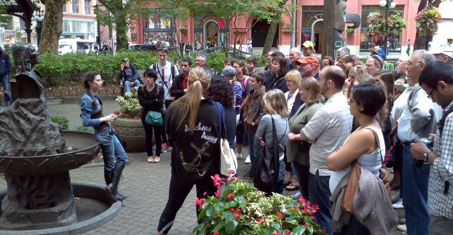 Six Women - A Historical Walking Tour - What $35 buys you