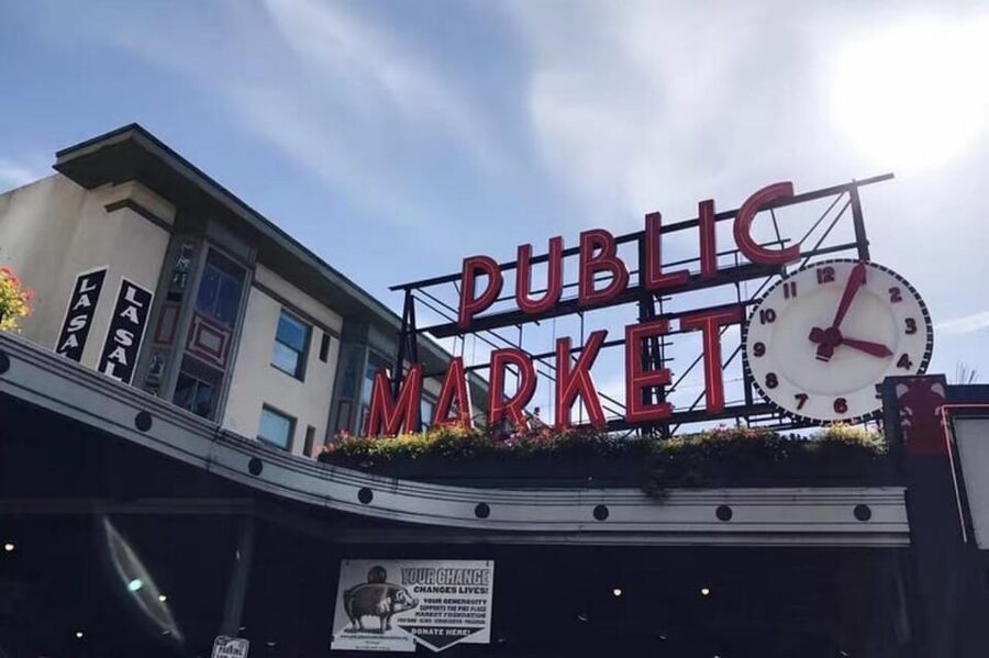 Small Group Seattle Day Tour with Major Attractions,Tea&Deli - Key points at a glance