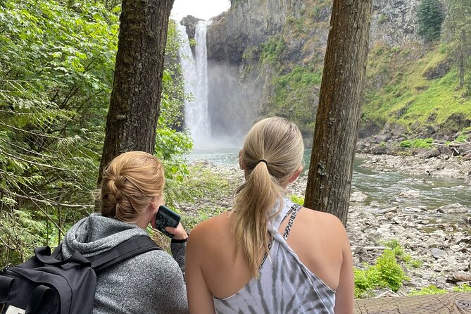 Snoqualmie Falls and Wineries Tour from Seattle - Snoqualmie Falls first, Woodinville second
