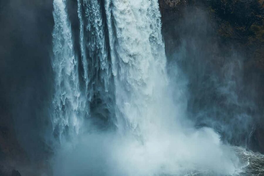 Snoqualmie, Twin Falls & Ancient Forest (Transport Included) - Snoqualmie Falls: the big opening view