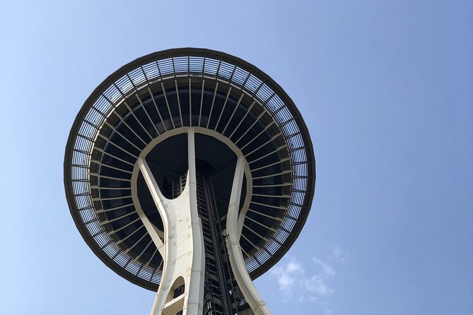 The Best of Seattle and Majestic Snoqualmie Waterfalls - The Fremont Troll, Seattle’s quick oddball photo stop