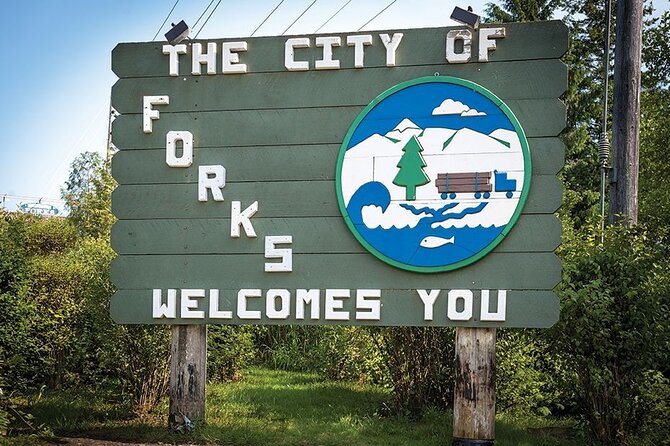 Twilight Forks Washington Tour - Forks and the Forever Twilight Collection