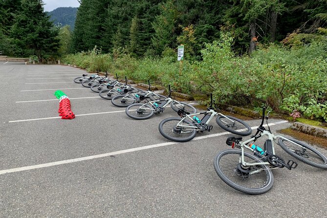 Viator Exclusive-Snoqualmie Tunnel MTN Bike Tour from Seattle - Getting ready with the right gear
