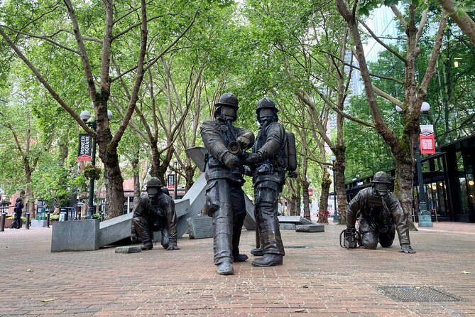 Welcome to Seattle Walking Tour - Pioneer Square starts the story