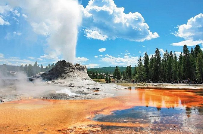 Yellowstone Grand Teton and Coeur d’Alene 5-Day Tour from Seattle - What is included, and what you still pay for